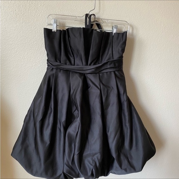 Zara Studio Women’s VOLUMINOUS DRESS LIMITED EDITION Black Satin Halter Mini - Picture 3 of 10